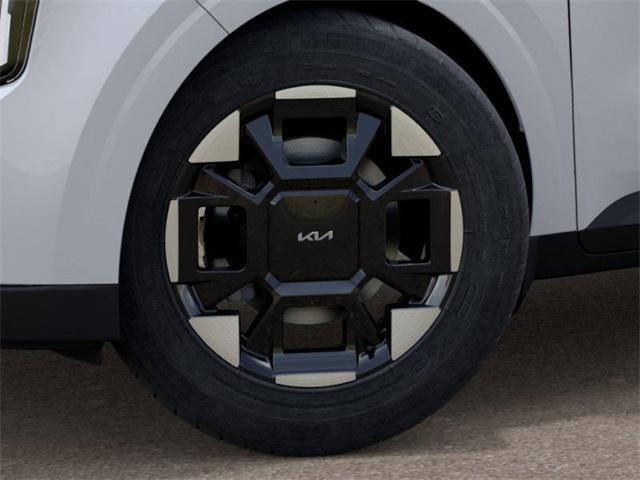 new 2025 Kia Carnival car, priced at $42,370