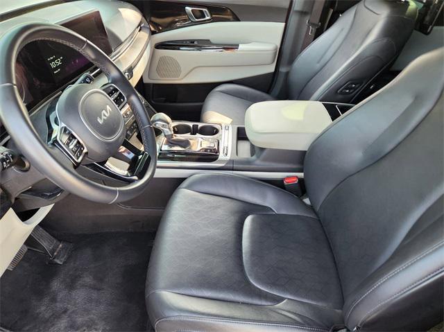 used 2023 Kia Carnival car, priced at $38,500