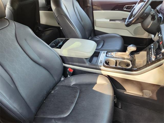 used 2023 Kia Carnival car, priced at $36,990