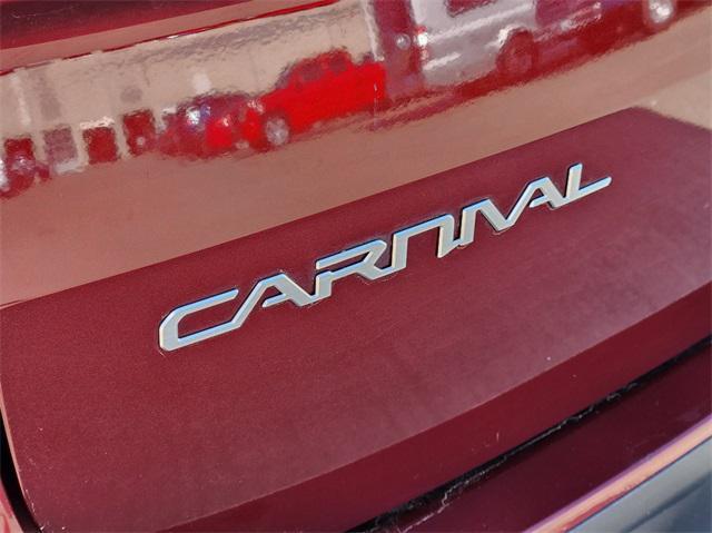 used 2023 Kia Carnival car, priced at $38,500