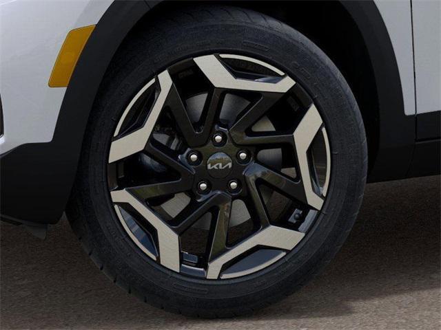 new 2025 Kia Seltos car, priced at $32,495
