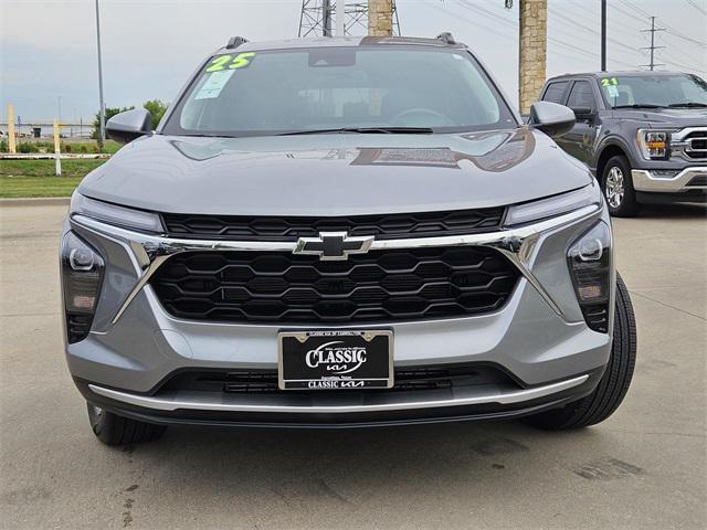 used 2025 Chevrolet Trax car, priced at $24,700