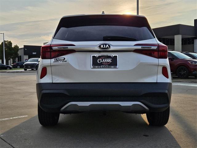used 2021 Kia Seltos car, priced at $17,087