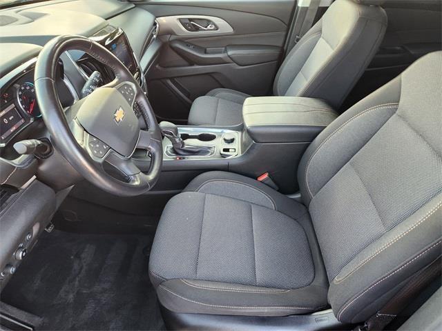 used 2021 Chevrolet Traverse car, priced at $25,500