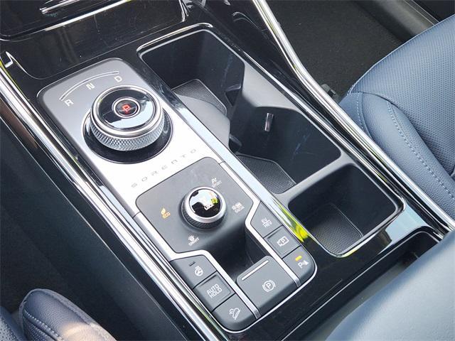 used 2023 Kia Sorento Plug-In Hybrid car, priced at $43,997