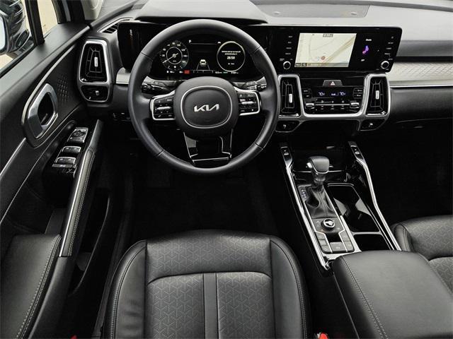 used 2023 Kia Sorento car, priced at $32,158