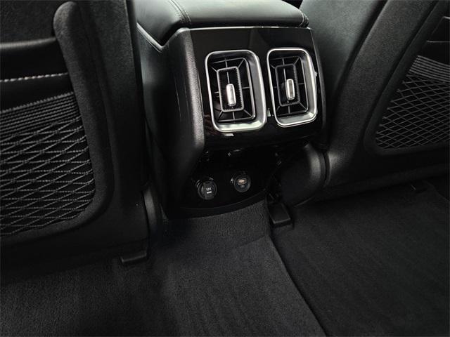 used 2023 Kia Sorento car, priced at $32,158
