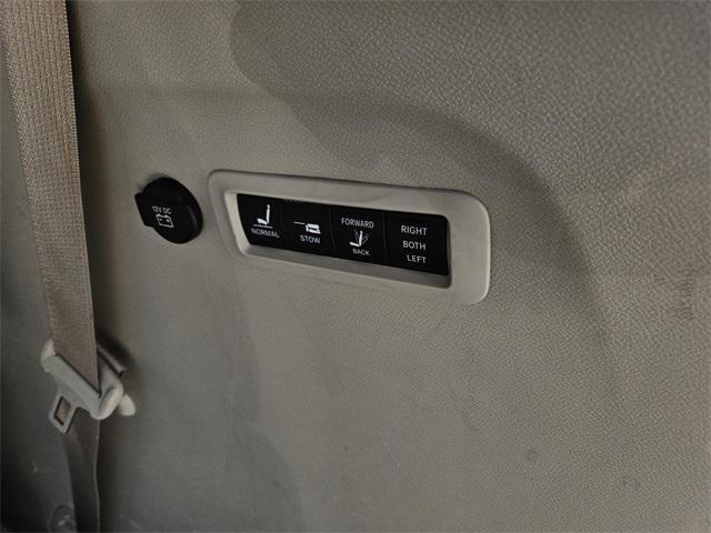 used 2020 Chrysler Pacifica car, priced at $22,493