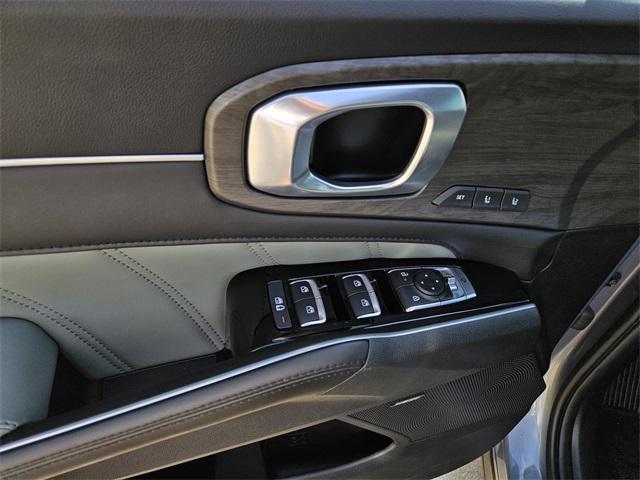 used 2025 Kia Sorento car, priced at $42,185