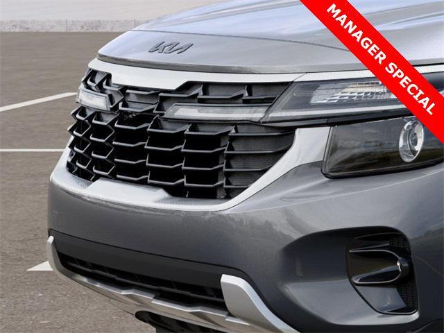 new 2025 Kia Seltos car, priced at $28,330