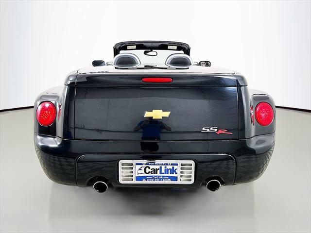 used 2004 Chevrolet SSR car, priced at $17,900