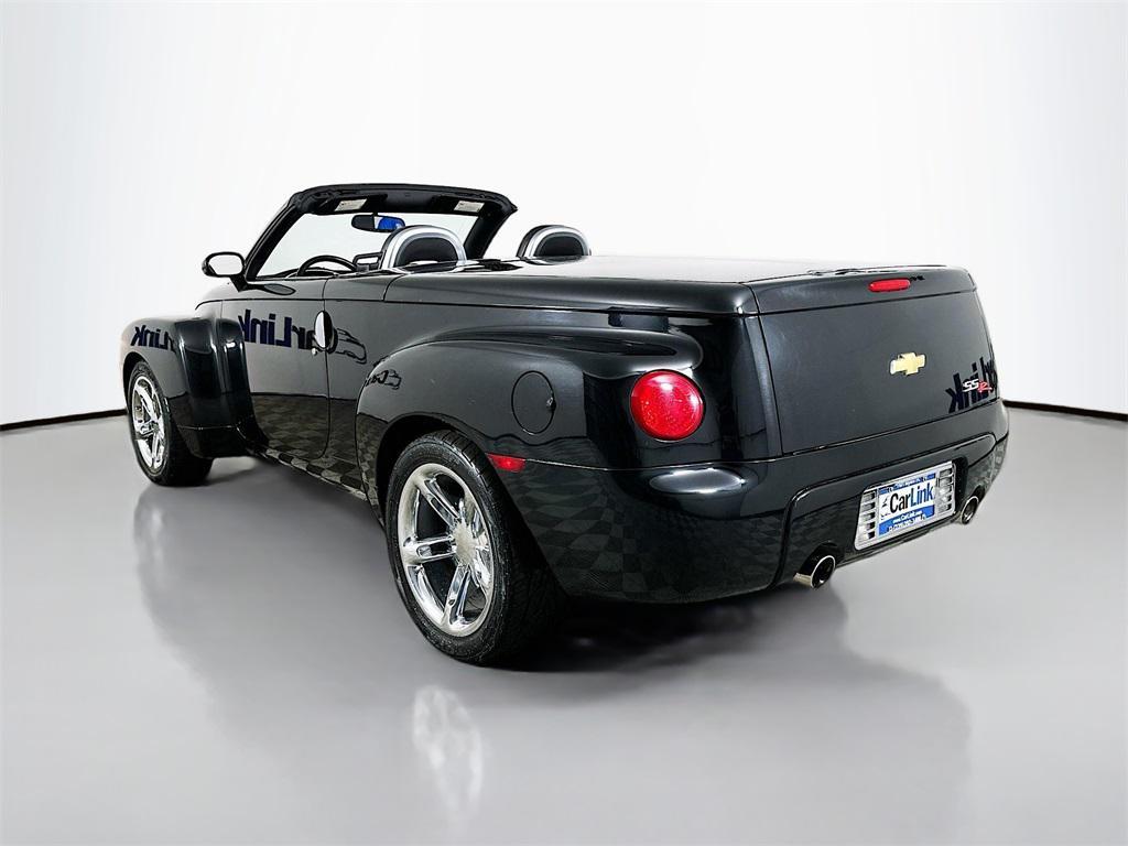 used 2004 Chevrolet SSR car, priced at $12,900