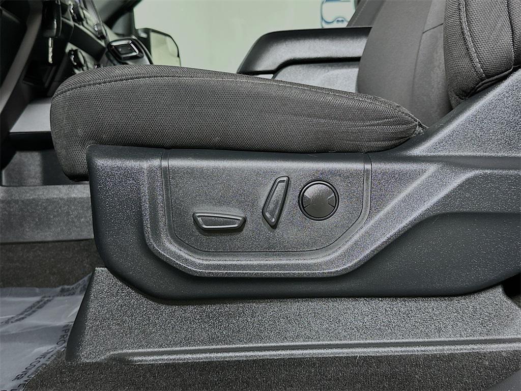 used 2019 Ford F-150 car, priced at $22,900