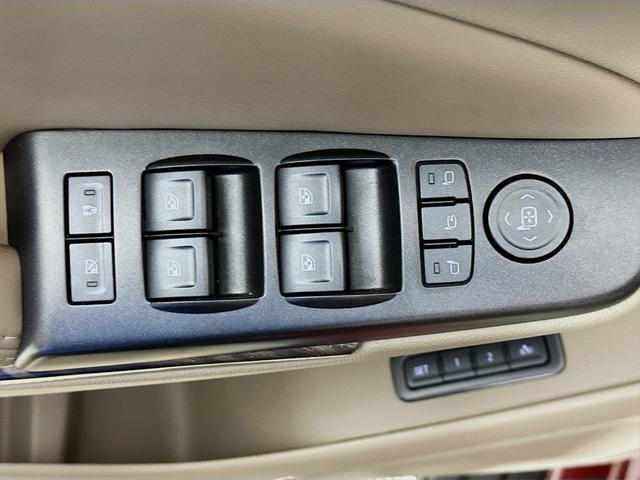used 2016 GMC Yukon XL car, priced at $22,900