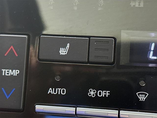 used 2021 Toyota Avalon Hybrid car, priced at $24,888