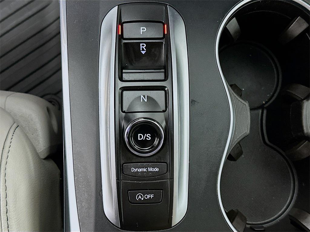 used 2020 Acura MDX car, priced at $24,900