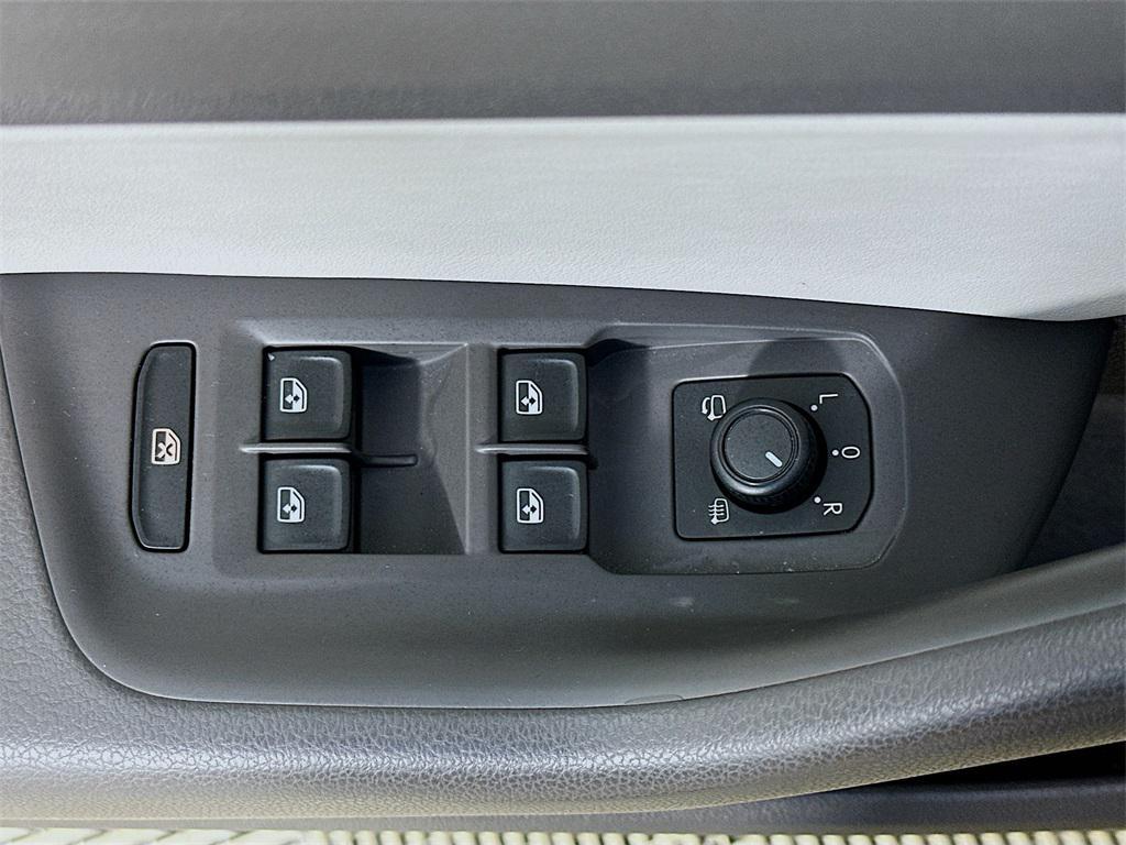 used 2019 Volkswagen Arteon car, priced at $19,490