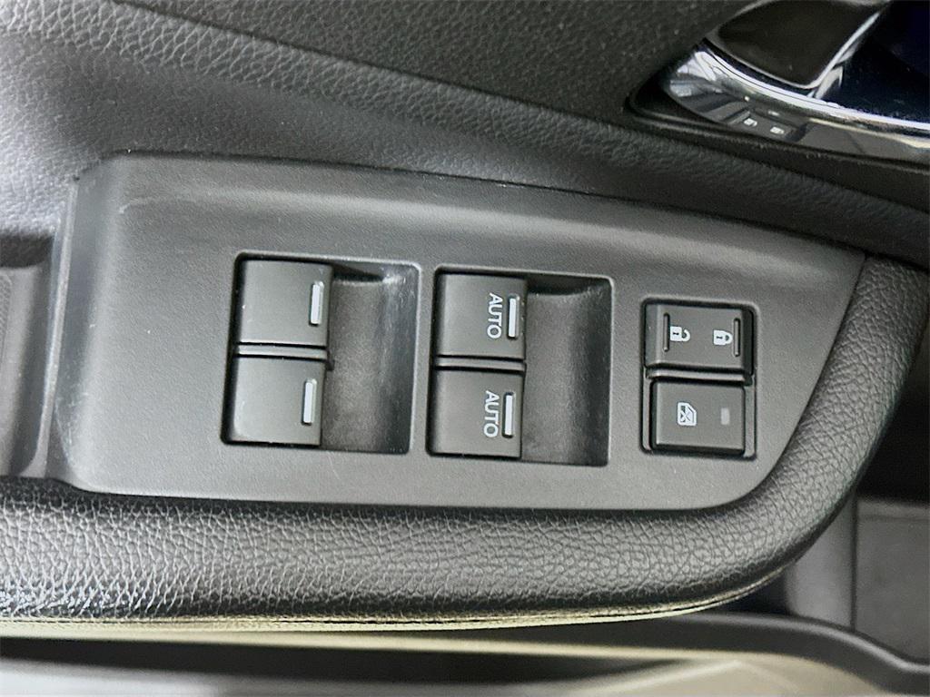 used 2016 Honda Pilot car, priced at $14,444