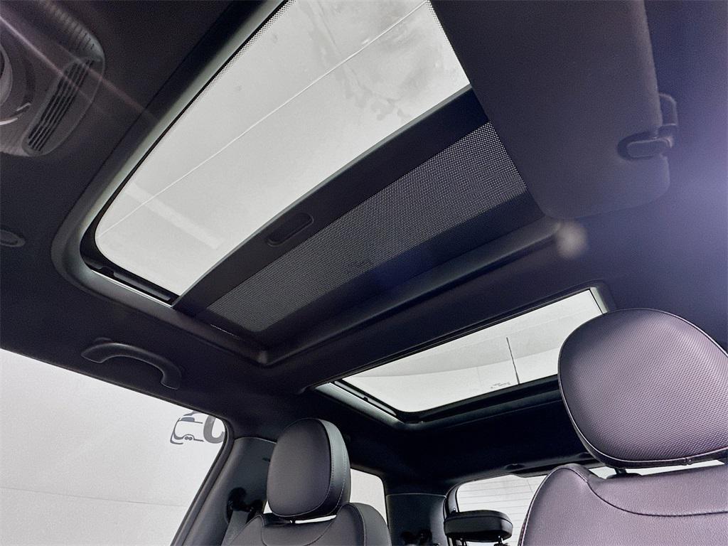 used 2015 MINI Hardtop car, priced at $12,900