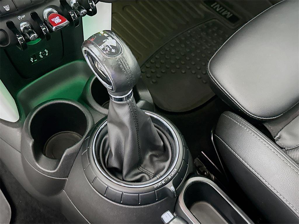 used 2015 MINI Hardtop car, priced at $12,900