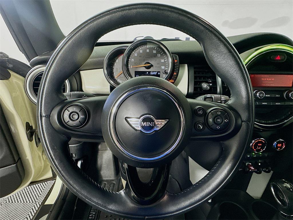 used 2015 MINI Hardtop car, priced at $12,900