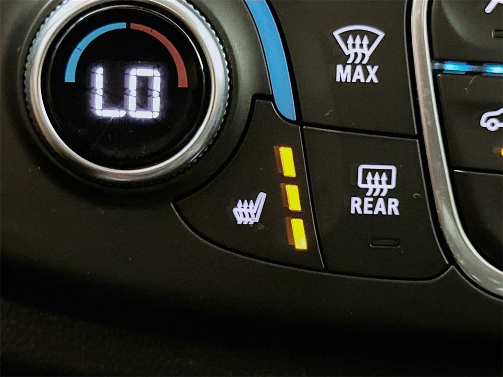 used 2020 Chevrolet Traverse car, priced at $18,490