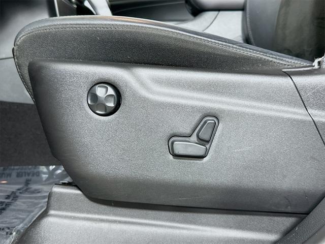 used 2020 Jeep Grand Cherokee car, priced at $16,900