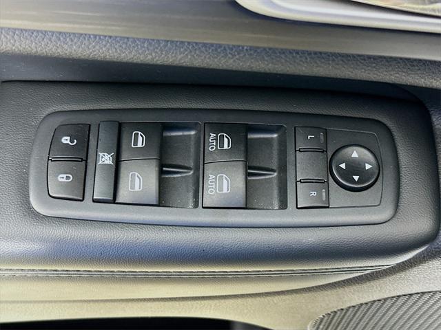 used 2020 Jeep Grand Cherokee car, priced at $16,900