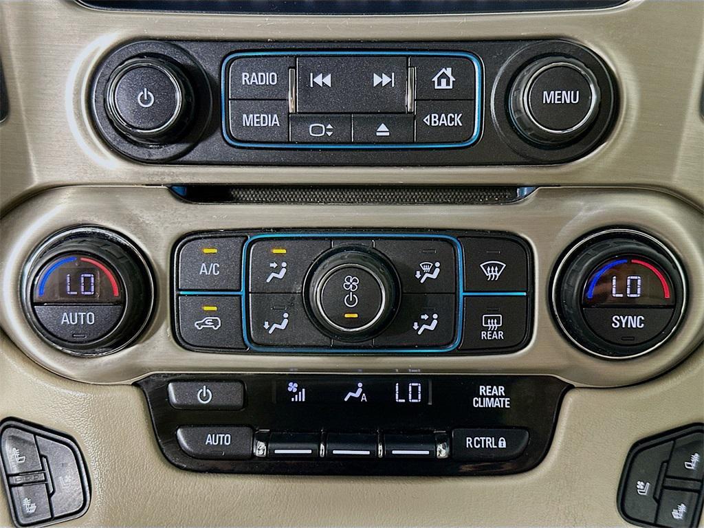 used 2020 GMC Yukon XL car, priced at $25,900