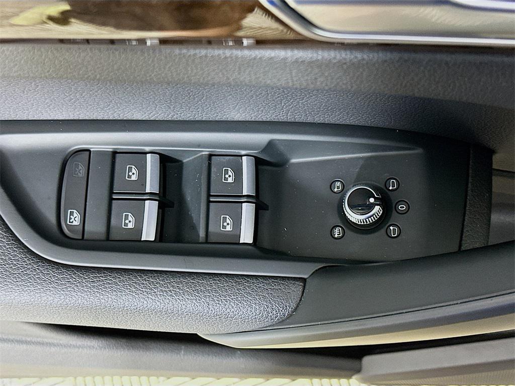 used 2018 Audi Q5 car, priced at $12,490