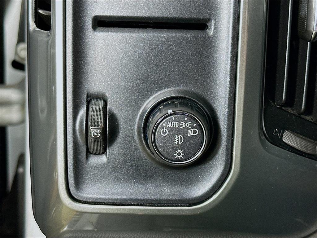 used 2018 Chevrolet Silverado 1500 car, priced at $22,900