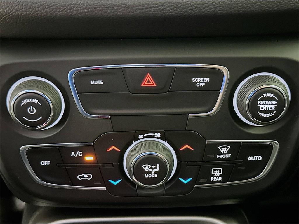 used 2018 Jeep Compass car, priced at $8,888
