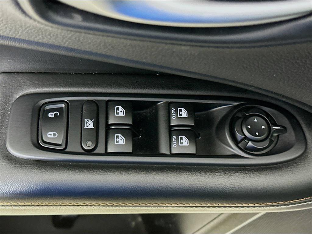 used 2018 Jeep Compass car, priced at $8,888