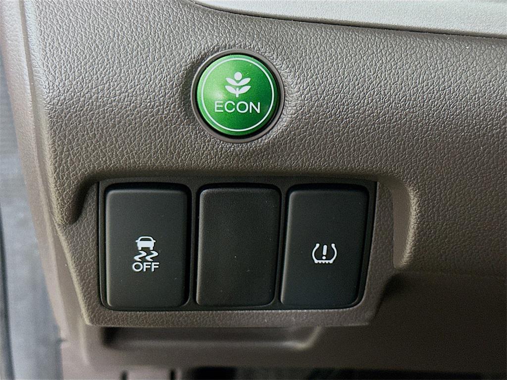 used 2014 Honda CR-V car, priced at $12,900