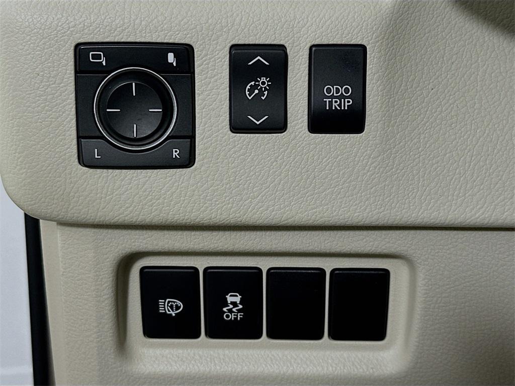 used 2016 Lexus GX 460 car, priced at $26,900