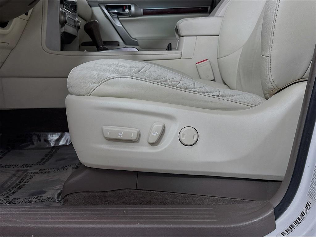 used 2016 Lexus GX 460 car, priced at $26,900