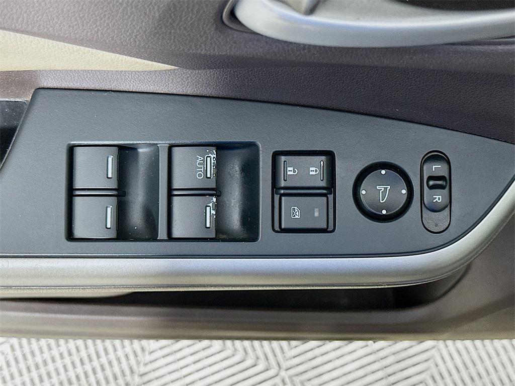 used 2014 Honda CR-V car, priced at $12,490