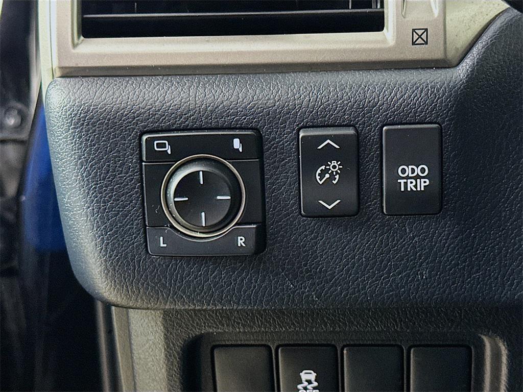 used 2019 Lexus GX 460 car, priced at $26,900