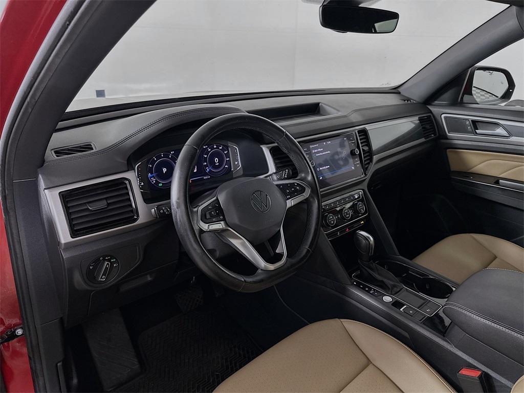 used 2020 Volkswagen Atlas Cross Sport car, priced at $15,551