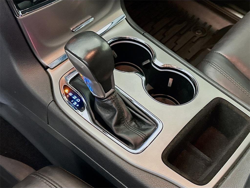 used 2019 Jeep Grand Cherokee car, priced at $13,990