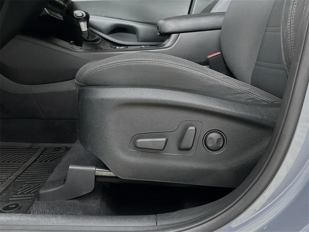 used 2020 Kia Sorento car, priced at $14,900