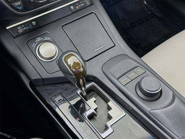 used 2015 Lexus ES 350 car, priced at $18,900
