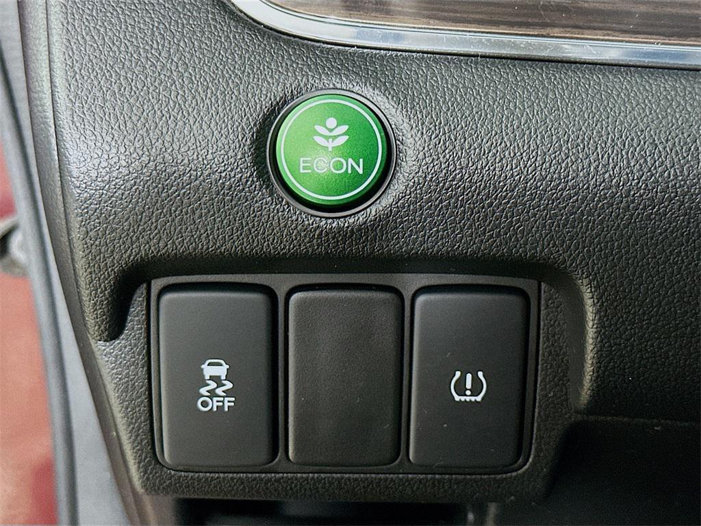 used 2015 Honda CR-V car, priced at $14,444
