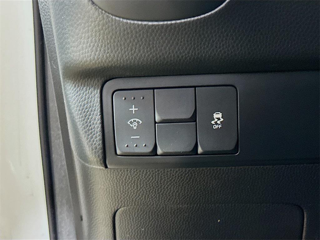 used 2015 Kia Soul car, priced at $4,900