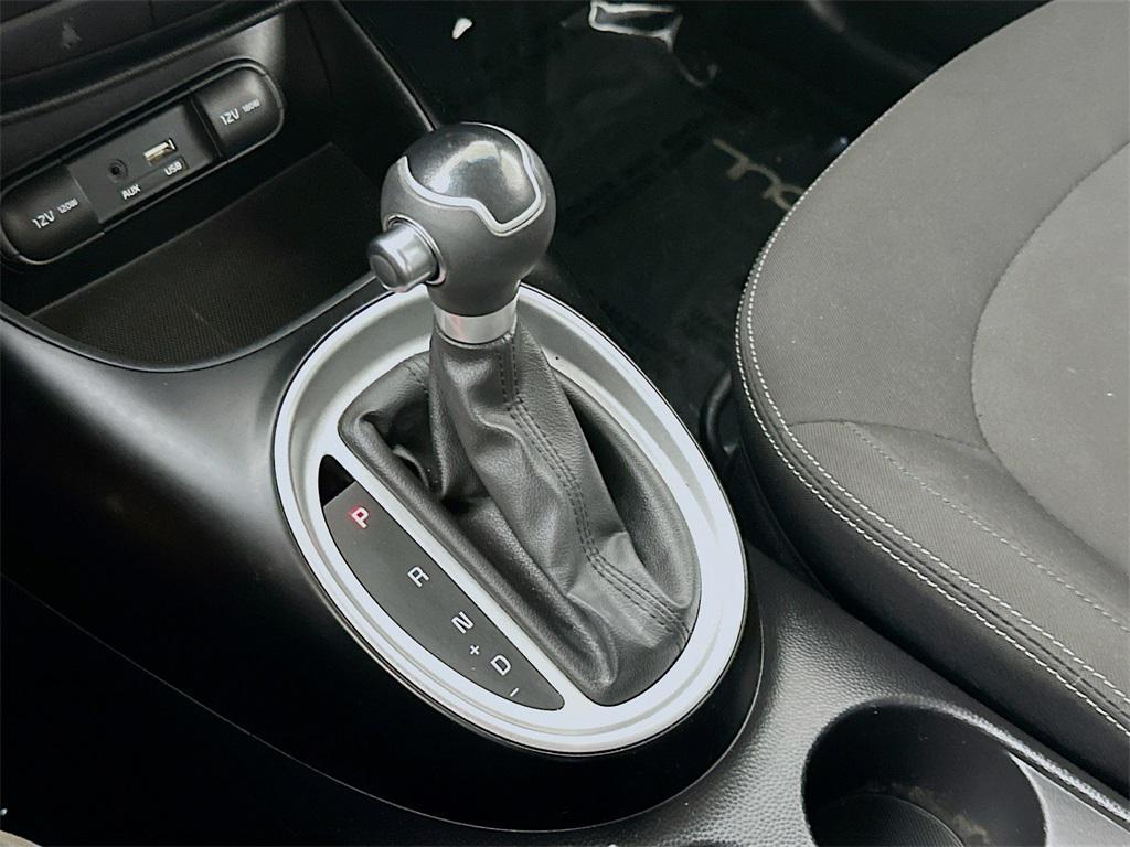 used 2015 Kia Soul car, priced at $4,900