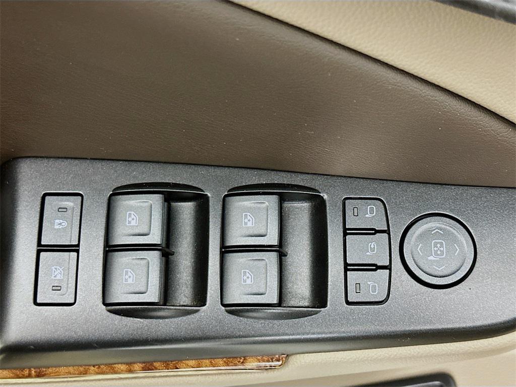 used 2018 Chevrolet Suburban car, priced at $25,900