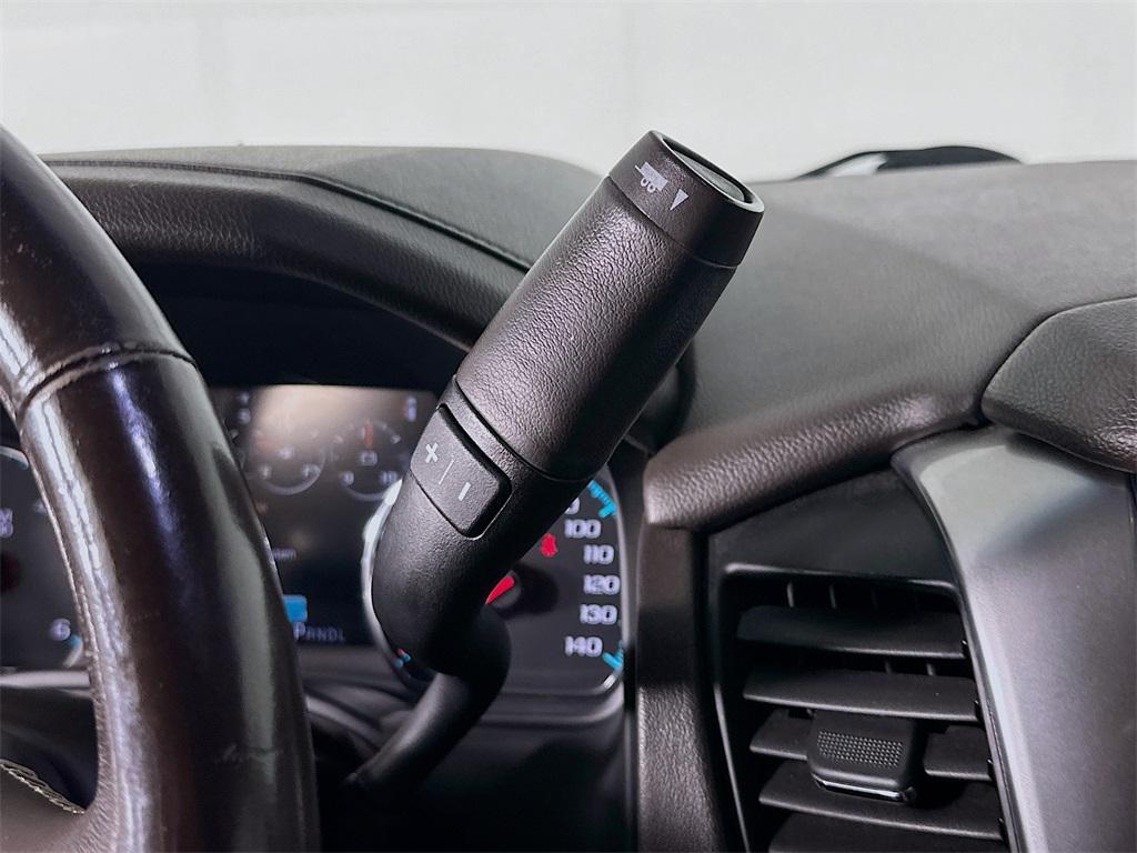 used 2018 Chevrolet Suburban car, priced at $25,900