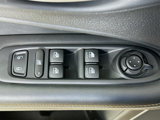 used 2019 Jeep Compass car, priced at $14,390