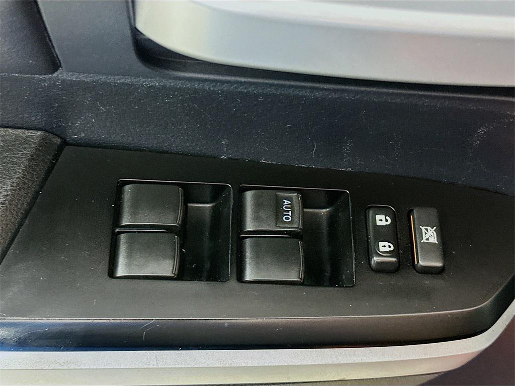 used 2015 Toyota Tundra car, priced at $25,900