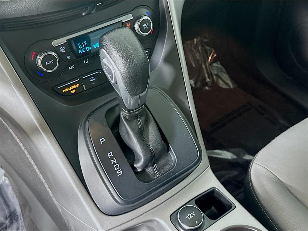 used 2015 Ford Escape car, priced at $7,777